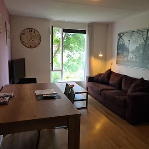 Privatunterkunft Johan's B&b, Dakterras & Goedkoop Parkeren - Sinds 2014